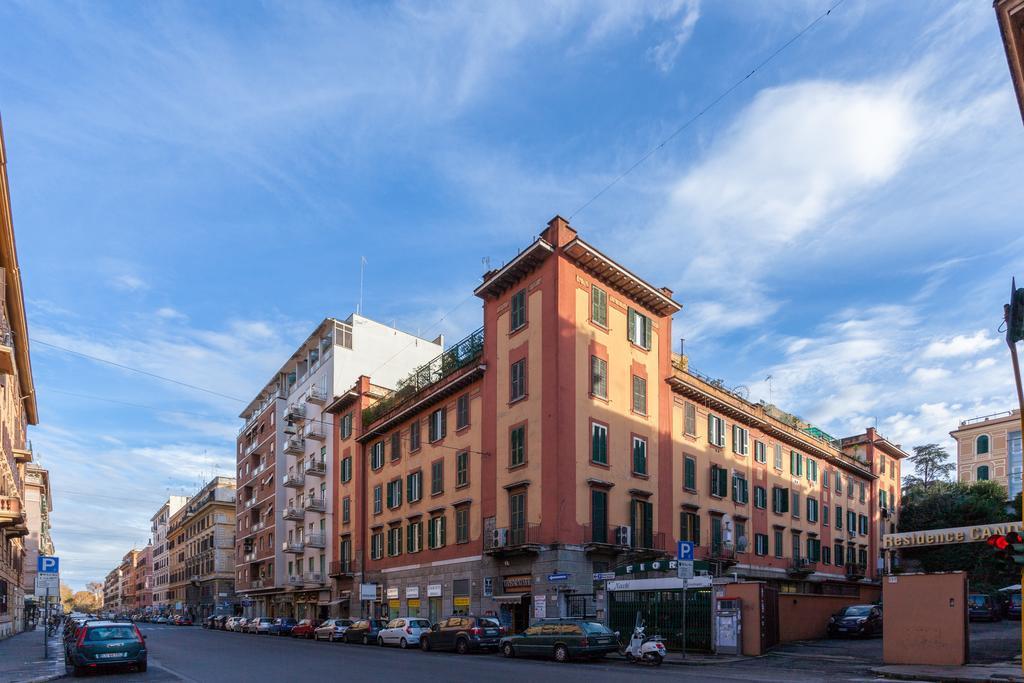 Vatican Loris House Rome Room photo